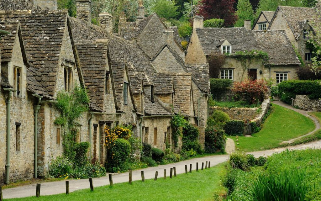 Arlington_Row_Bibury-cotswolds